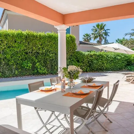 Family With Pool, 5 Min Walk To * Sainte-Maxime