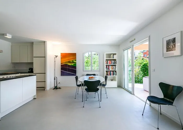 Holiday home Family With Pool, 5 Min Walk To Sainte-Maxime